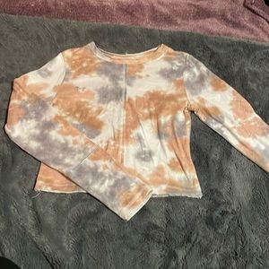 Women’s tie-dye top, size M